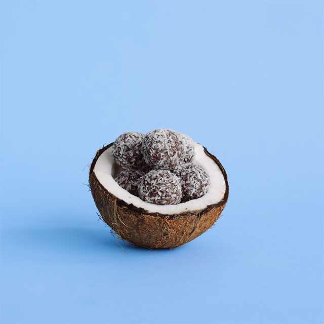 Nomz Coconut Bites in Coconut